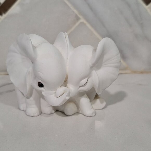 Vintage White Elephants Fine Bone China Designed by Freeman for GG George Good - Picture 5 of 5